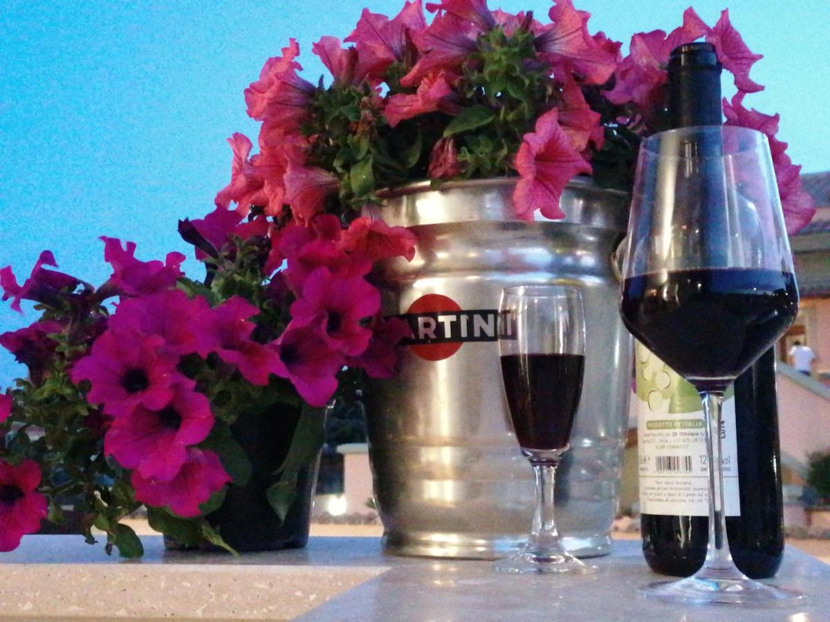 B&B Purple Italy Fiumicino Eksteriør bilde