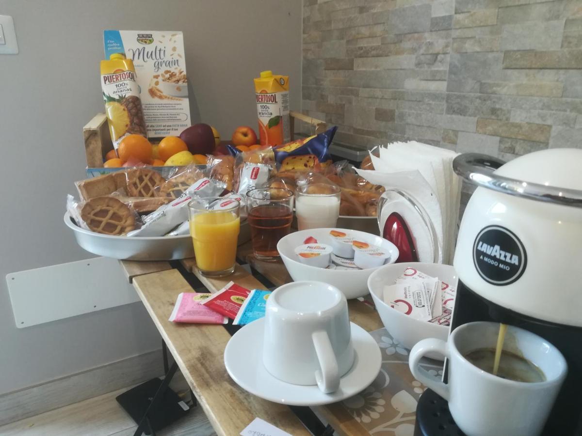 B&B Purple Italy Fiumicino Eksteriør bilde
