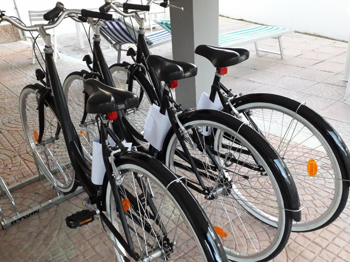 B&B Purple Italy Fiumicino Eksteriør bilde